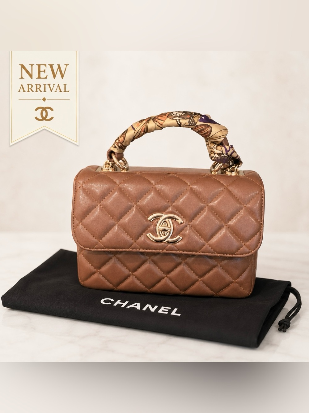 🆕✨🤎Quilted Top Handle Mini Bag 🤎✨